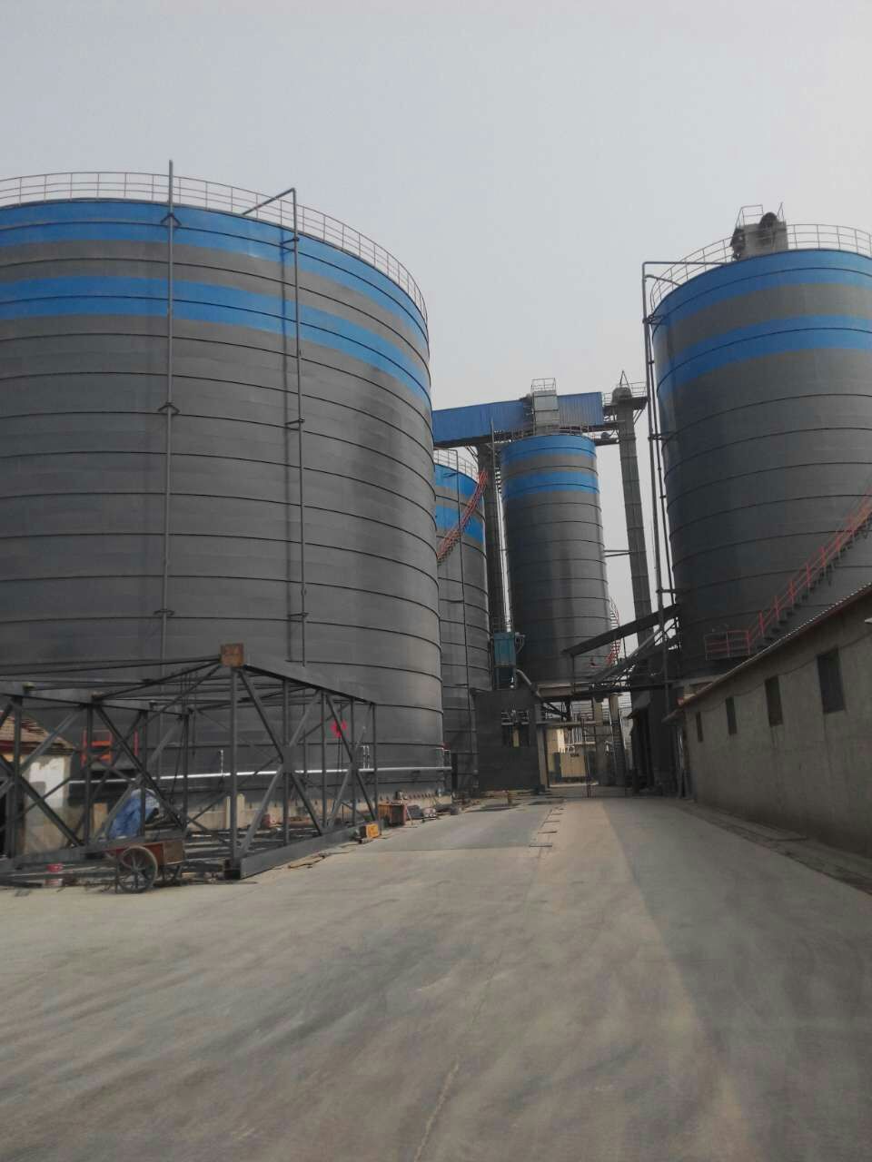 宋洛乡粉煤灰储存库基础怎么建造